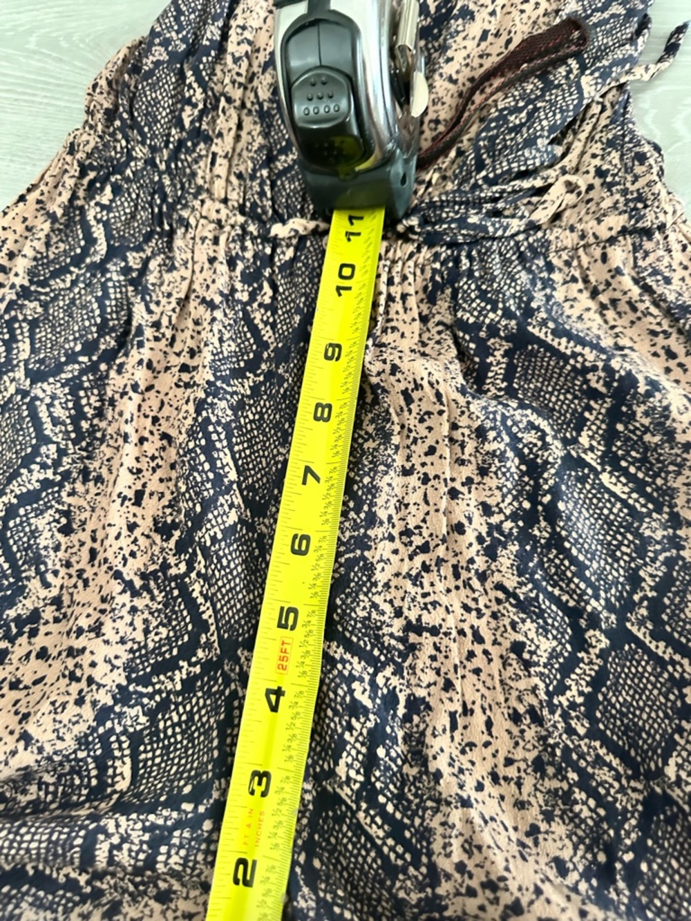 Gauze Snake Print Romper - Picture 8 of 9